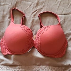 Victoria's secret bra